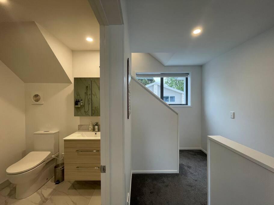 Parkside Retreat - 3 Beds -Sleeps 6 Near Westfield Christchurch Exterior foto