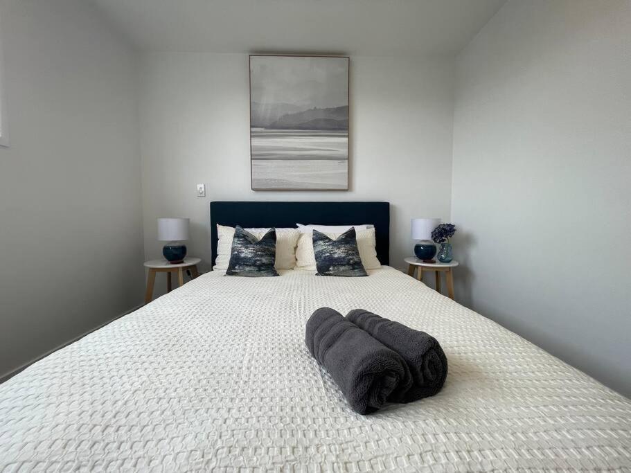 Parkside Retreat - 3 Beds -Sleeps 6 Near Westfield Christchurch Exterior foto
